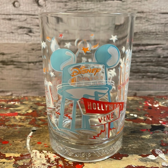 2/$30 McDonald’s Walt Disney World Remember the Magic 25th Anniversary Glass - Picture 2 of 13